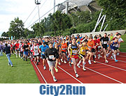 City2run 2011 - Citylauf München auf 6 oder 10 km im Olympiapark. Sommernachtslauf der angenehmen Art am 28.07.2011 (©Foto: Martin Schmitz)